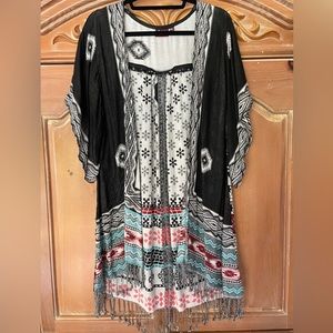 Stunning Avanti Kimono. EUC